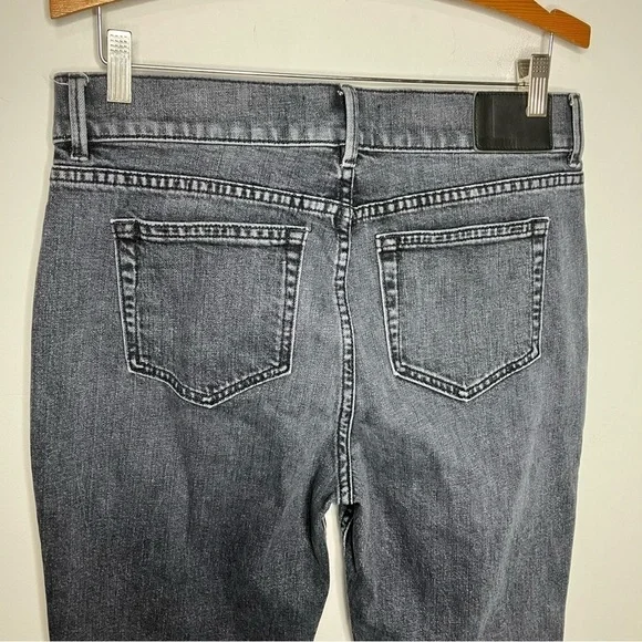Lafayette 148‎ Reeve straight jeans size 30